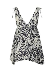 Yours Curve Black Abstract Animal Print Swimdress - Image 6 of 6