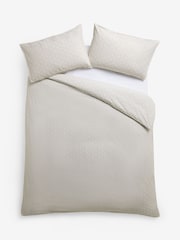 Laura Ashley Natural Ladyfern 100% Cotton Duvet Cover and Pillowcase Set - Image 5 of 5