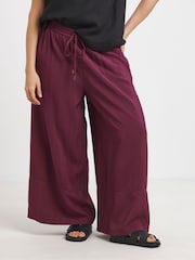Simply Be Red Wide Fit Extreme Wide Leg Trim Detail Trousers - Image 4 of 5