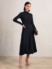 Reiss Navy/Black Zaya Knitted Contrast-Panel Midi Dress - Image 3 of 6