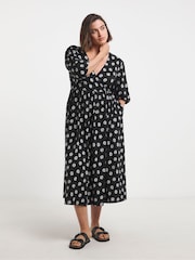Vestido a media pierna con bolsillo Supersoft de Simply Be - Imagen 4 de 4