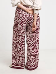 Simply Be Animal Wide Fit Tie Waist Crinkle Wide Leg Trousers - Image 2 of 4