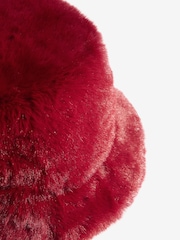 Rouge bordeaux - Friends Like These Chapeau bob en fausse fourrure - Image 6 de 6