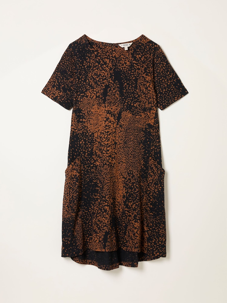 FatFace Simone Black Layered Animal Petite Jersey Dress - Image 5 of 5 FatFace Simone Black Layered Animal Petite Jersey Dress - Image 5 of 5