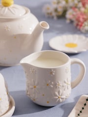 Price & Kensington. Cream Daisy 6 Cup Teapot Milk Jug and Sugar Bowl Set - Image 1 of 5