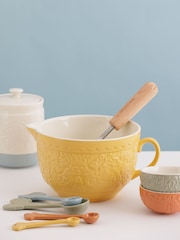Mason Cash Yellow Home to Roost Batter Bowl Set - Image 2 of 4