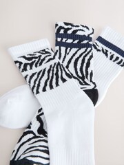 Black/White Zebra/Blue Stripe Cushion Sole Ribbed Sport Ankle Socks With Arch Support 3 Pack - Image 5 of 6