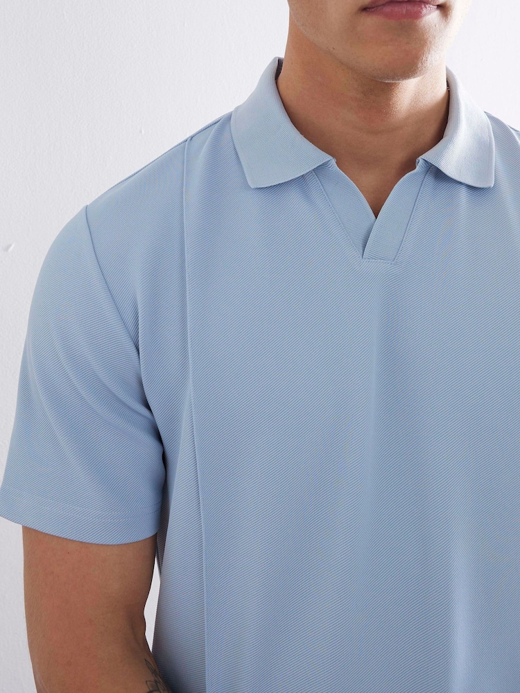 River Island Blue Slim Fit Pintuck Open Collar T-Shirt - Image 4 of 4 River Island Blue Slim Fit Pintuck Open Collar T-Shirt - Image 4 of 4
