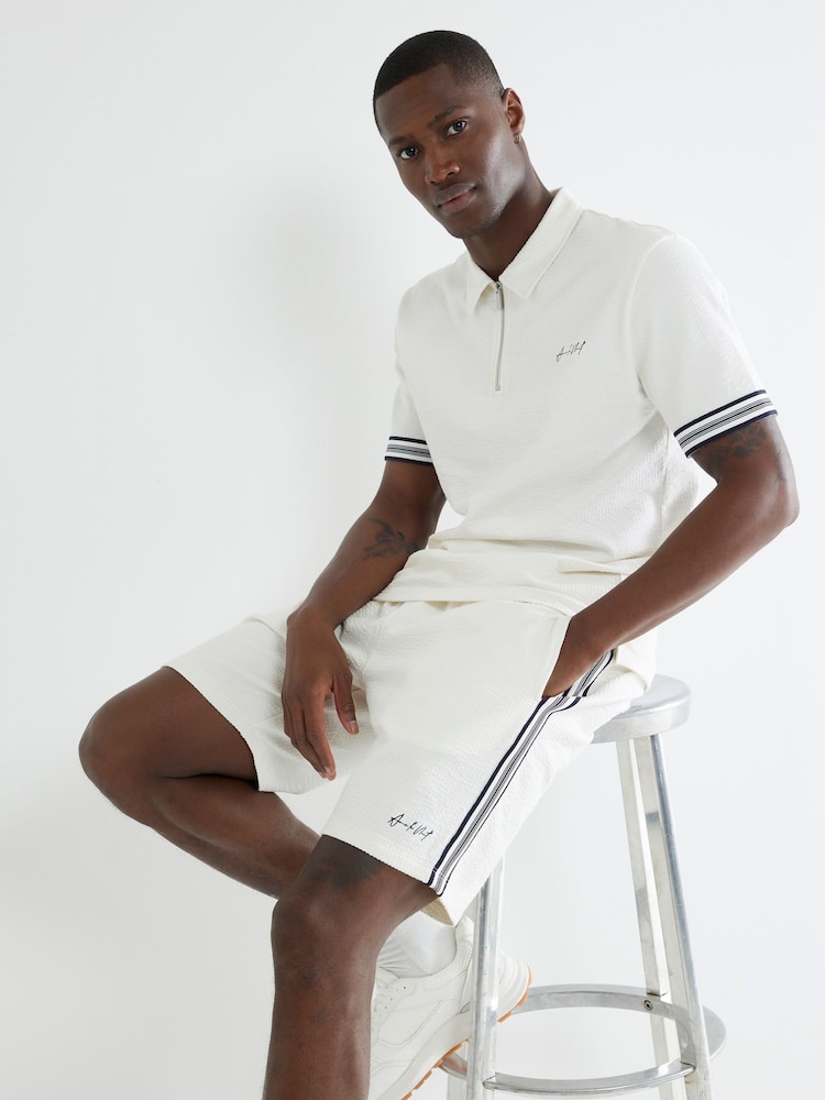 River Island White Slim Taped Embroidery Shorts - Image 2 of 4 River Island White Slim Taped Embroidery Shorts - Image 2 of 4