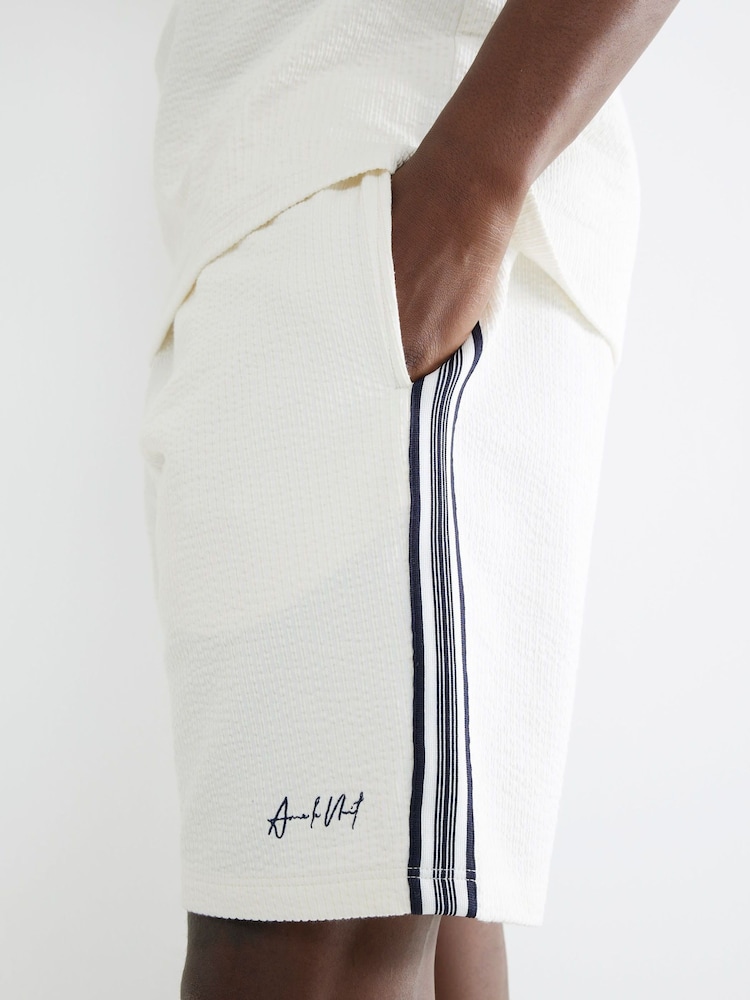 River Island White Slim Taped Embroidery Shorts - Image 4 of 4 River Island White Slim Taped Embroidery Shorts - Image 4 of 4