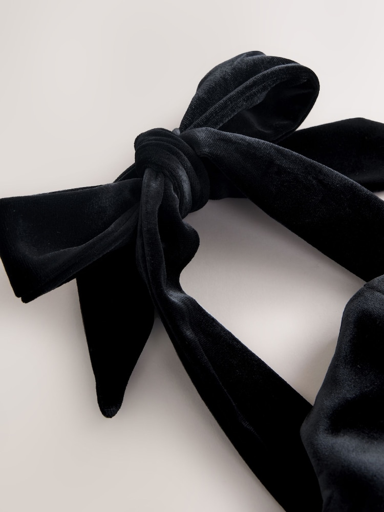 Black Bridesmaid Bow Shoulder Velvet Maxi Dress - Image 8 of 8 Black Bridesmaid Bow Shoulder Velvet Maxi Dress - Image 8 of 8