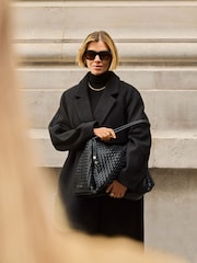 črna - Velika ročno tkana torba za čez ramo Katie Loxton Nova - Slika 6 iz 6