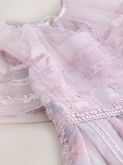 Baker by Ted Baker Lilac Purple Floral Trellis Lace Overlay Organza Dress & Cape - صورة 11 من 15