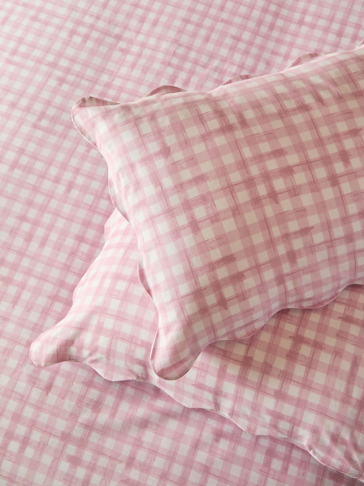 furn. Pink Scalloped Edge Gingham Pillowcase - Image 2 of 2 furn. Pink Scalloped Edge Gingham Pillowcase - Image 2 of 2