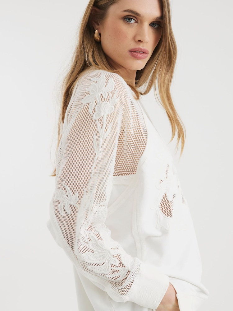 River Island Cream Cutwork Floral 100% Cotton Blouses - Image 3 of 3 River Island Cream Cutwork Floral 100% Cotton Blouses - Image 3 of 3