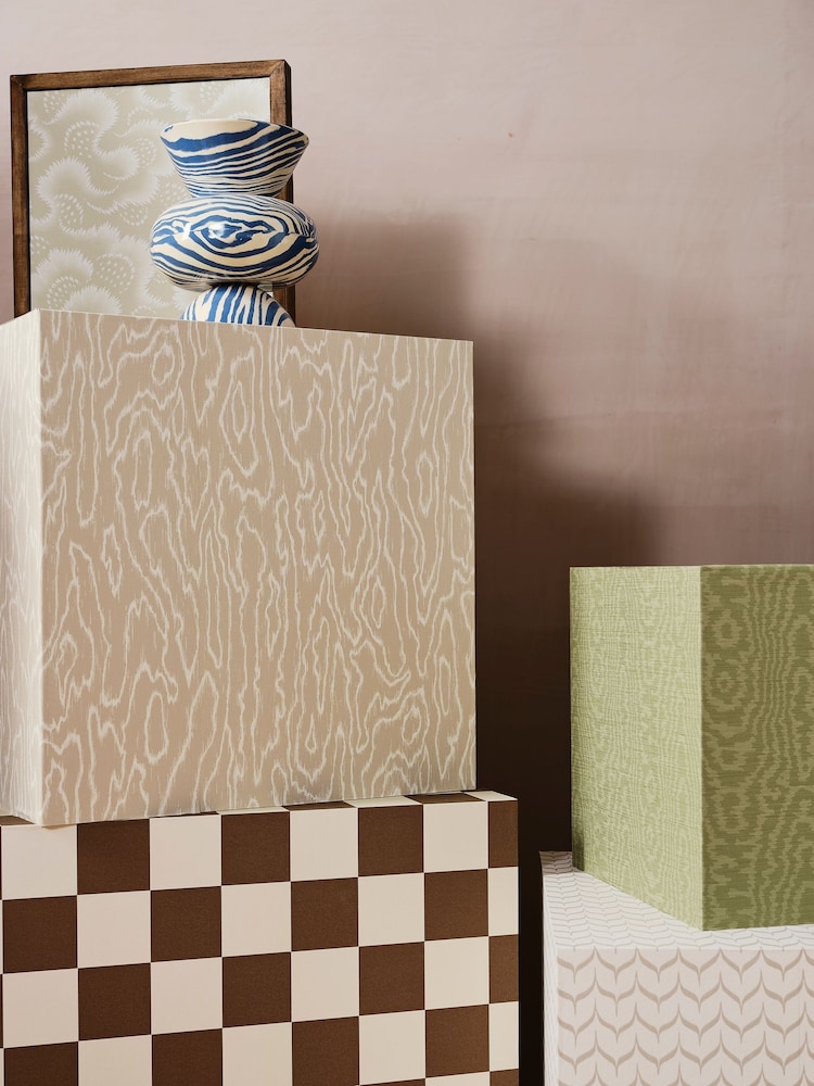 Harlequin Limestone Adderstone Henry Holland 10M Wallpaper - Image 2 of 2