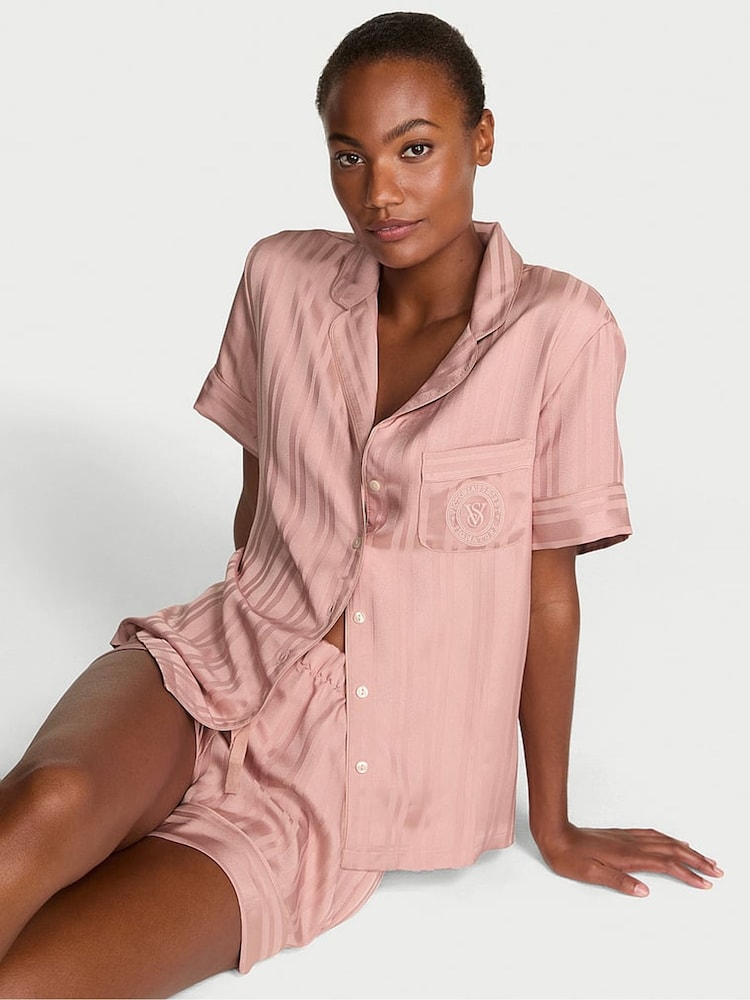 Victoria's Secret Royal Pink Jacquard Satin Short Pyjamas Set - Image 1 of 4 Victoria's Secret Royal Pink Jacquard Satin Short Pyjamas Set - Image 1 of 4