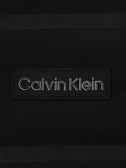 Calvin Klein Golf Houston Hybrid Full Zip Gilet - Image 7 of 10