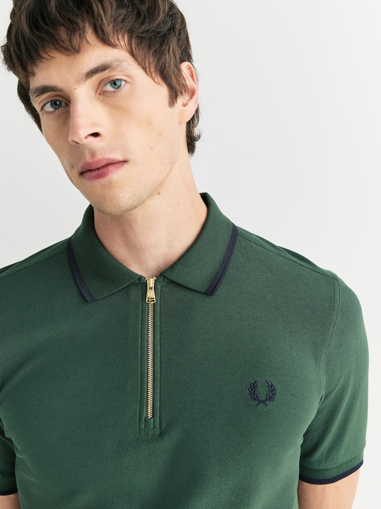 Fred Perry Green Crepe Pique Polo Shirt - Image 5 of 5 Fred Perry Green Crepe Pique Polo Shirt - Image 5 of 5