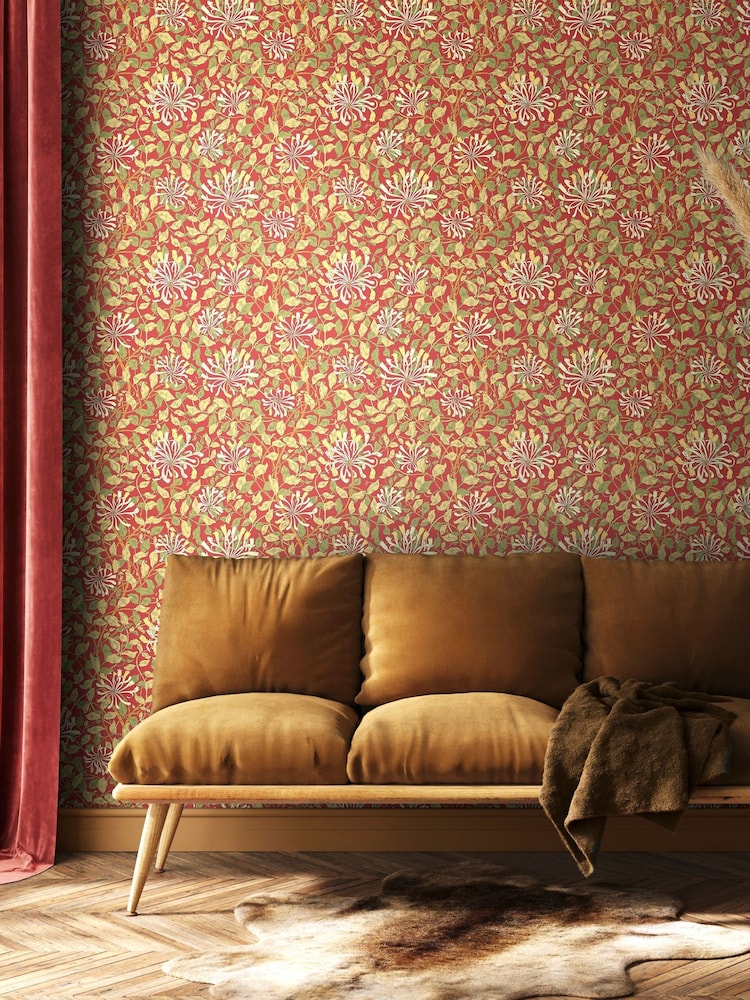 Hoopla Walls Terracotta Honeysuckle Leaf Trail 10M Wallpaper - Image 1 of 2
