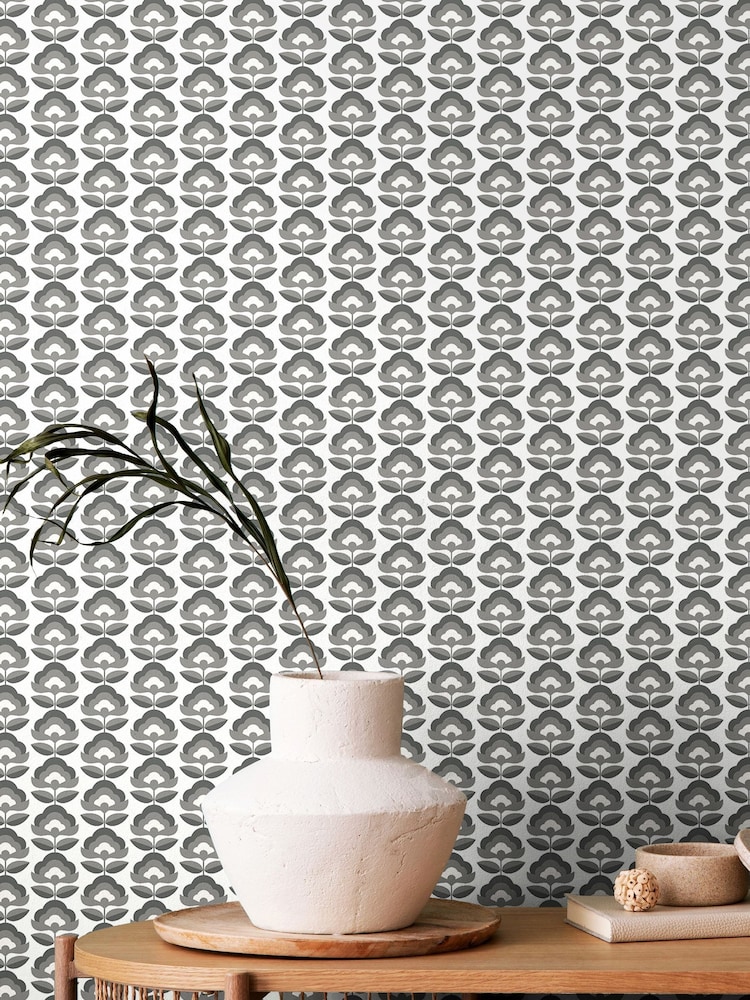 Hoopla Walls Chalkboard Retro Flower 10M Wallpaper - Image 1 of 2