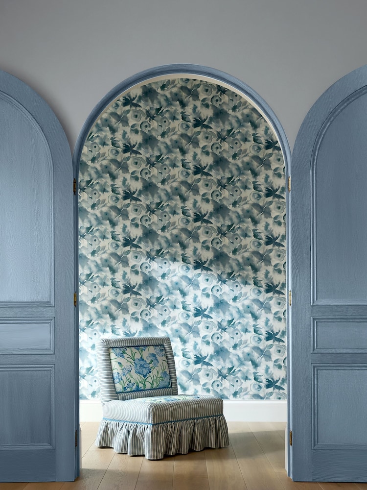 Harlequin Cornflower or First Light or Denim Flores Idyllic 10M Wallpaper - Image 1 of 3 Harlequin Cornflower or First Light or Denim Flores Idyllic 10M Wallpaper - Image 1 of 3