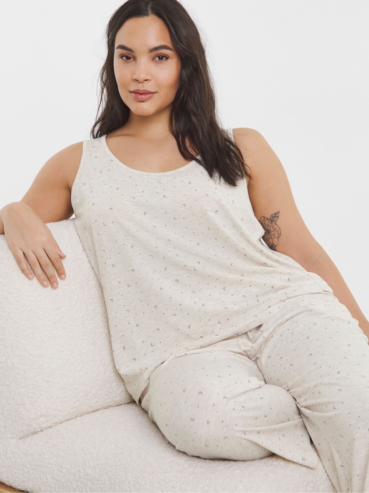 Simply Be Celestial Print Lightweight Culotte Pyjama Set - Image 4 of 4 Simply Be Celestial Print Lightweight Culotte Pyjama Set - Image 4 of 4