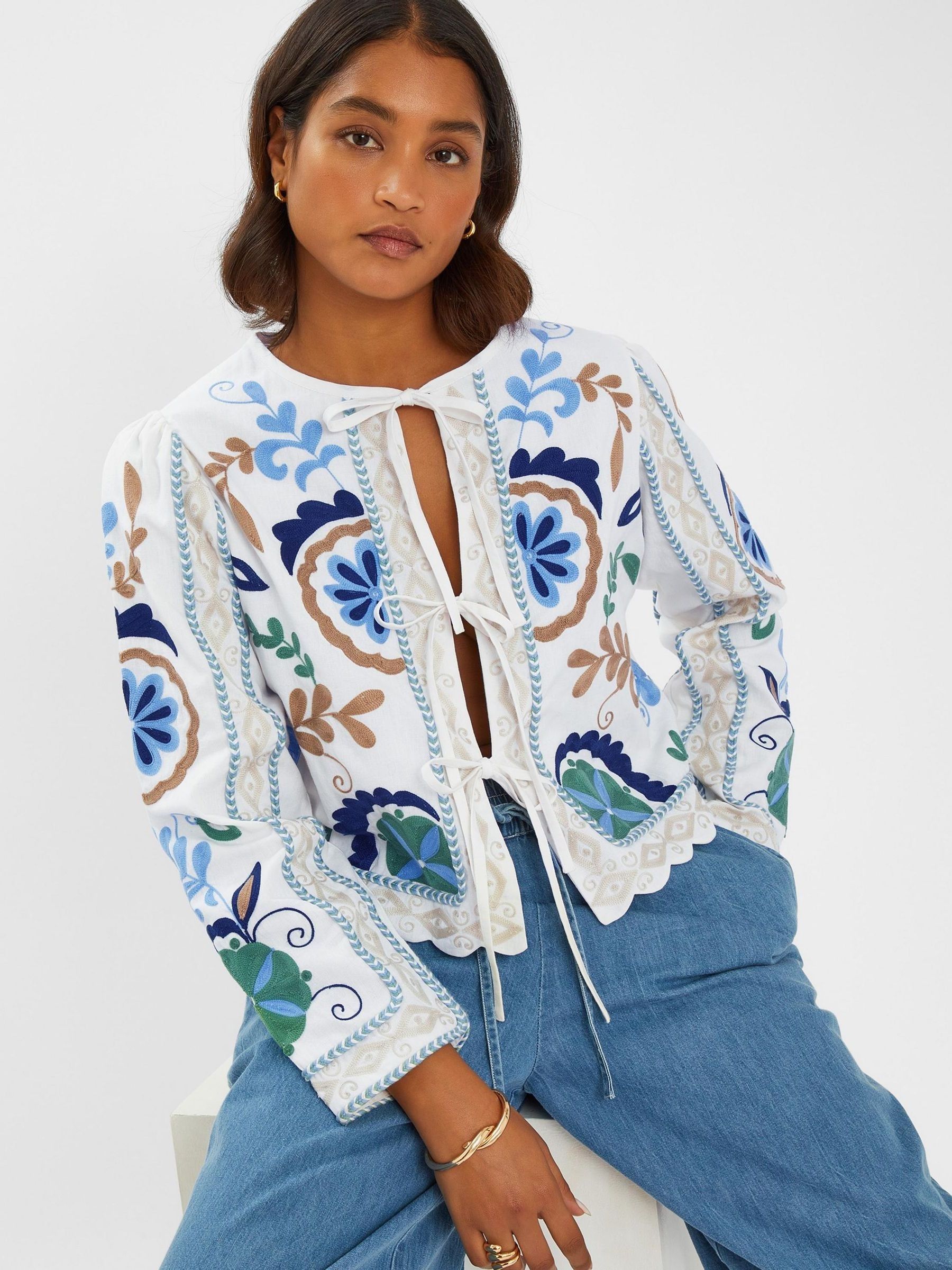 Next：日本 Accessorize 刺繍入り タイフロント ジャケット from Next