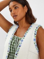 Accessorize Natural Floral Print Embroidered Quilted 100% Cotton Waistcoat - Image 3 of 4