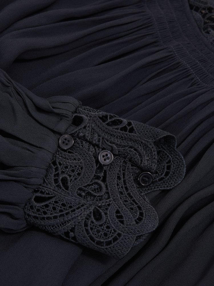 أزرق داكن - رداء علوي شيفون بتصميم درابيه بتشذيب دانتيل Czara من Reiss - صورة 6 من 6