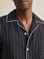 Reiss Navy/White Strella Pinstripe Cuban-Collar Piped Shirt - Image 3 of 5