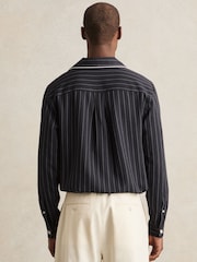 Reiss Navy/White Strella Pinstripe Cuban-Collar Piped Shirt - Image 4 of 5