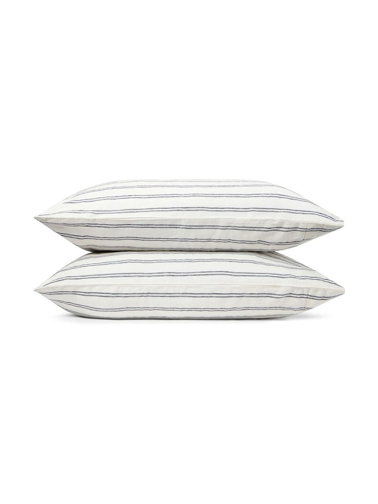 Piglet in Bed Ivory Atlantic Pillowcases - Image 3 of 3