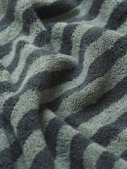 Piglet in Bed Pembroke Stripe Towel - Imagen 2 de 2