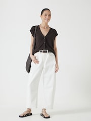 Marrón - Hush Fine Knit Button Front Vest Top - Imagen 3 de 5