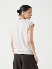 Blanco - Hush Fine Knit Button Front Vest Top - Imagen 2 de 6