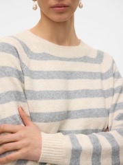 VERO MODA Natural Chrome Round Neck Knitted Jumper - Image 4 of 5