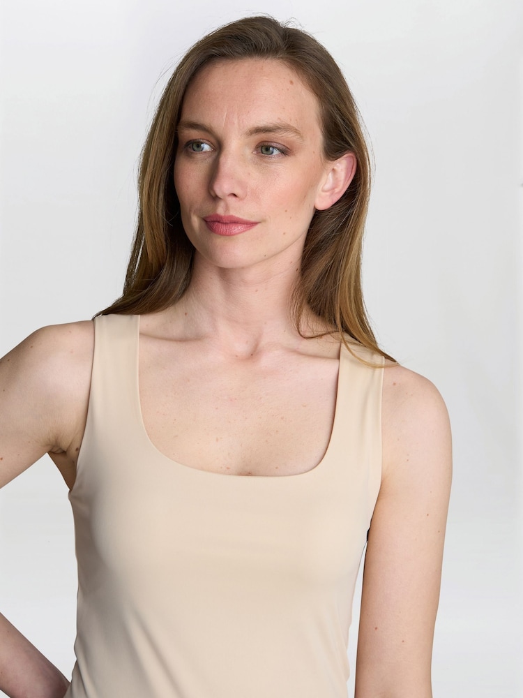 Gina Bacconi Bettina Brown Vest With Bra Shelf - Image 4 of 4