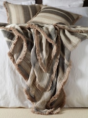 Secret Linen Store Natural Clara Linen Throw - Image 4 of 5