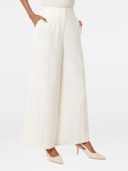 Forever New White Frieda Petite High Waist Wide Leg Pants - Image 4 of 5