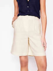 Boden Cream Pleat 100% Linen Wide Leg Shorts - Image 2 of 5