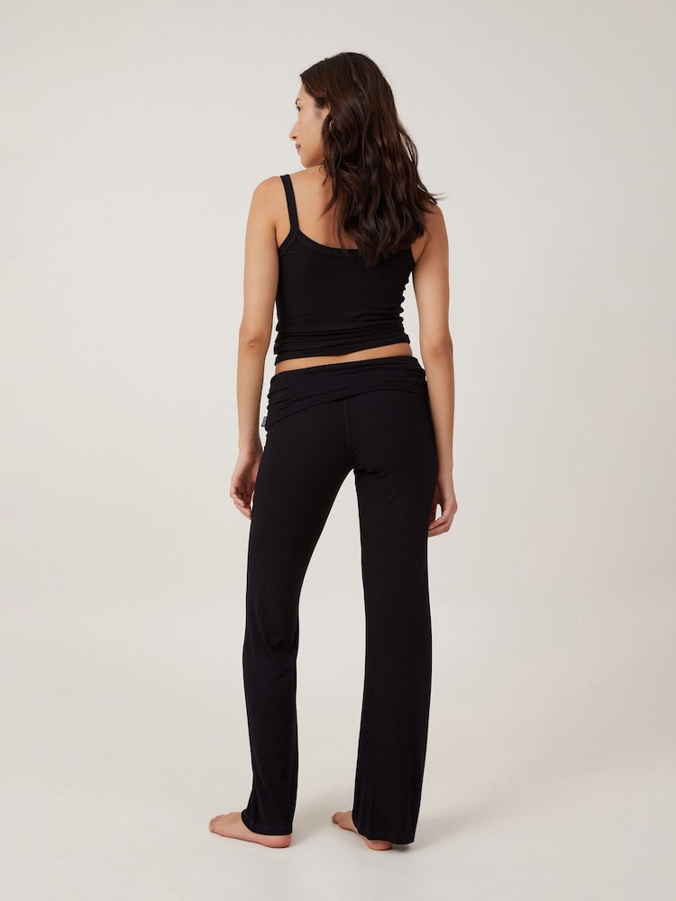 Cotton On Black Sleep Recovery Roll Waist Trousers - Image 2 of 4