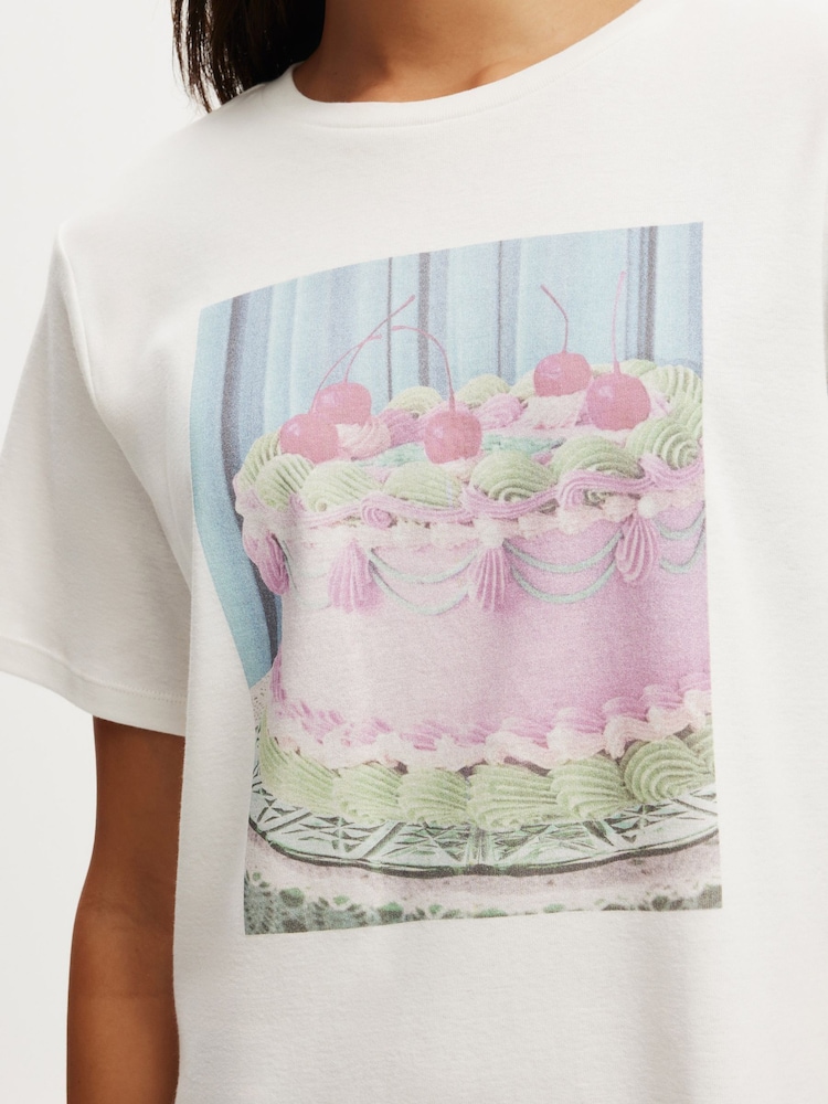 Cotton On Cream Light Lounge Graphic 100% Cotton T-Shirt - Image 4 of 4