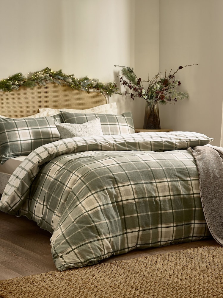 Wylder Nature Green Braemar Check Duvet Set - Image 1 of 3