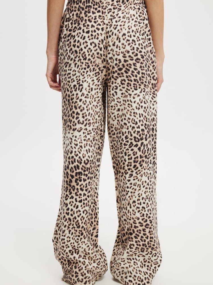 Cotton On Animal Haven Wide Leg Trousers - Image 2 of 5