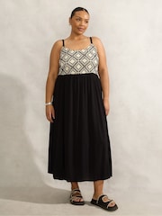 Live Unlimited Black Curve Crinkled Crochet Dress - Image 2 of 7
