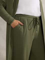 Зеленый - Live Unlimited Curve Lightweight Supersoft Straight Leg Trousers - Image 3 of 3