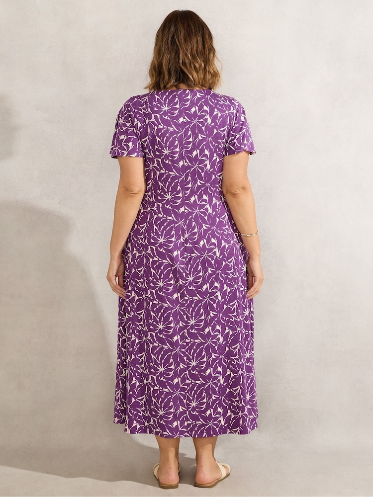 Live Unlimited Purple Curve Leaf Print Pleat Front Midi Dress - Image 2 of 3