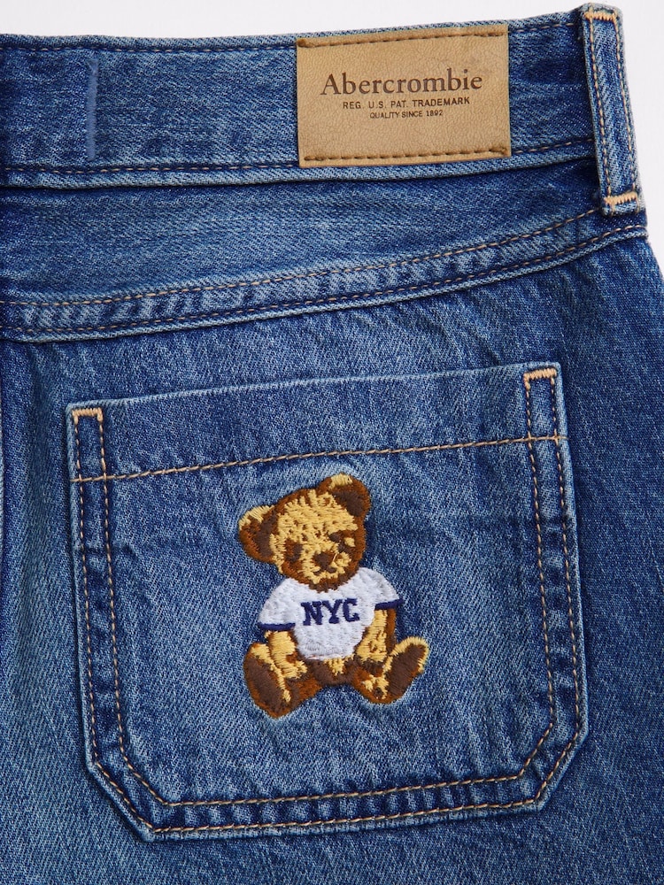 Abercrombie & Fitch Blue Relaxed High Rise Baggy Shorts - Image 3 of 3