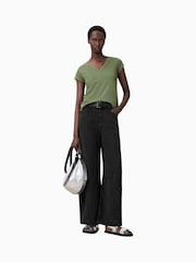 Зеленый - AllSaints Anna V 100% Organic Cotton T-Shirt - Изображение 2 из 8